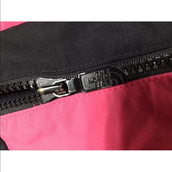 The North Face Gore-Tex Ski Vertical Jacket - Picture 5 of 8